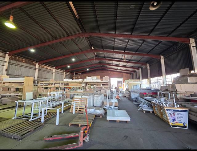 1,500M² WAREHOUSE TO LET IN ALRODE